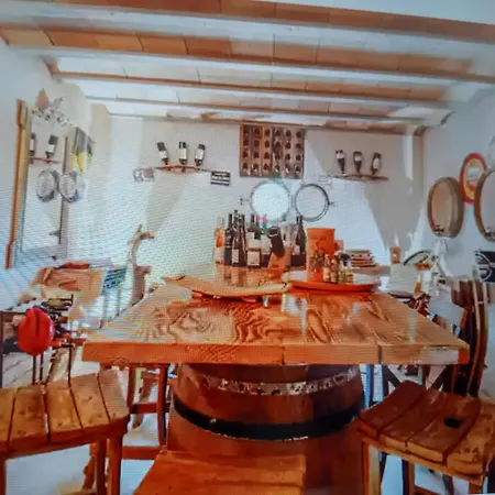 Chez Helene Et Michel Homestay Preixan